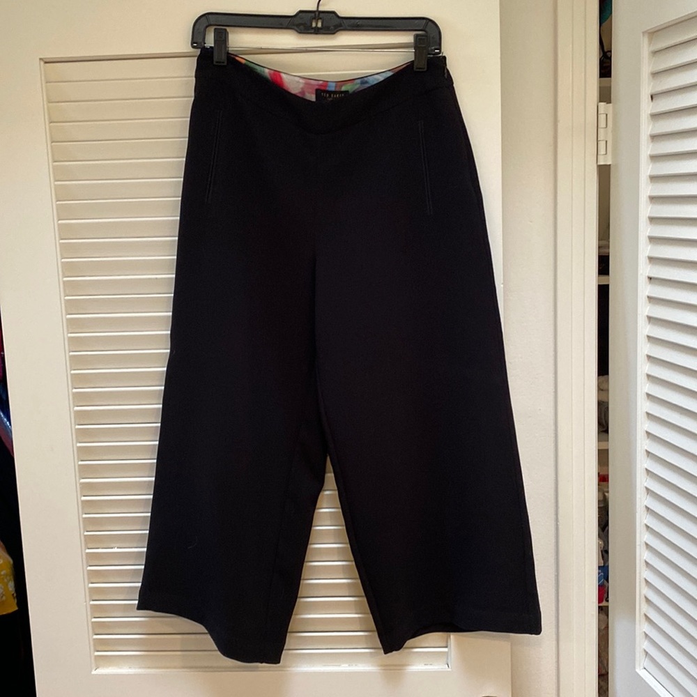 Ted Baker Capri Pants